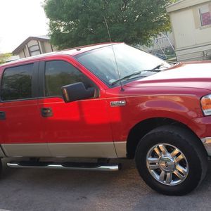 Meet your Posher, Ramiro